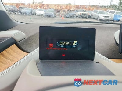 Zdjęcie 9 z 12 samochodu: 2014 BMW I3 REX VIN:WBY1Z4C58EV276752 - miniatura