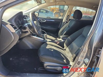 Zdjęcie 7 z 11 samochodu: 2019 NISSAN SENTRA SR VIN:3N1AB7AP1KY234534 - miniatura