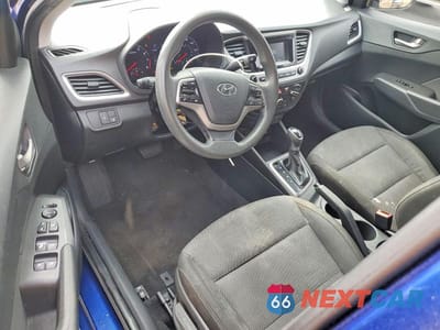 Zdjęcie 8 z 11 samochodu: 2019 HYUNDAI ACCENT SE VIN:3KPC24A37KE072119 - miniatura