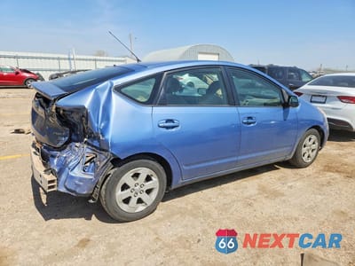 Trzecie zdjęcie samochodu z tyłu: 2005 TOYOTA PRIUS BASE VIN:JTDKB20U657016669 - miniatura