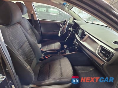 Zdjęcie 7 z 12 samochodu: 2020 KIA RIO S VIN:3KPA24AD6LE268148 - miniatura