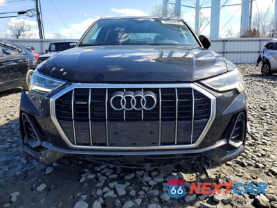 Piąte zdjęcie samochodu w środku: 2021 AUDI Q3 PREMIUM PLUS S LINE 45 VIN:WA1EECF33M1129449 - miniatura