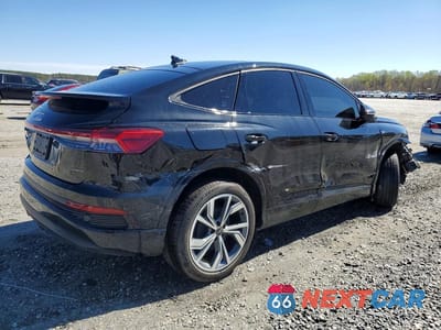 Trzecie zdjęcie samochodu z tyłu: 2024 AUDI Q4 E-TRON SPORTBACK PRESTIGE VIN:WA142BFZ3RP012977 - miniatura