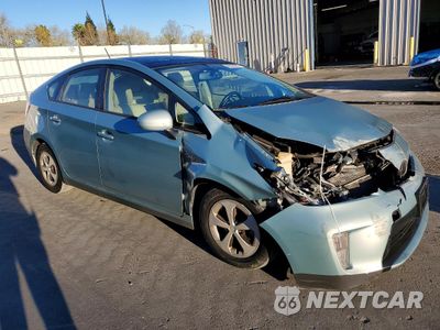 Czwarte zdjęcie samochodu z boku: 2015 TOYOTA PRIUS FOUR VIN:JTDKN3DU8F1930336 - miniatura