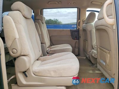 Zdjęcie 11 z 13 samochodu: 2006 KIA SEDONA VIN:KNDMB233666051117 - miniatura