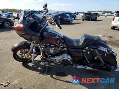 Trzecie zdjęcie samochodu z tyłu: 2018 HARLEY-DAVIDSON FLTRX ROAD GLIDE VIN:1HD1KHC18JB646313 - miniatura