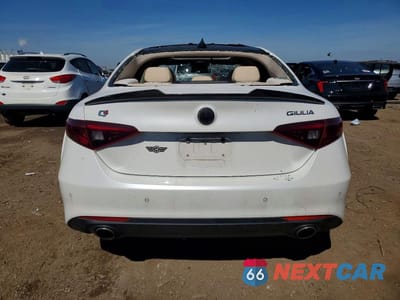 Zdjęcie 6 z 11 samochodu: 2017 ALFA ROMEO GIULIA TI Q4 VIN:ZARFAEEN0H7554494 - miniatura