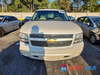 Piąte zdjęcie samochodu w środku: 2013 CHEVROLET TAHOE C1500 LTZ VIN:1GNSCCE09DR261162 - miniatura