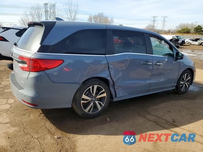 Trzecie zdjęcie samochodu z tyłu: 2023 HONDA ODYSSEY TOURING VIN:5FNRL6H85PB075641 - miniatura
