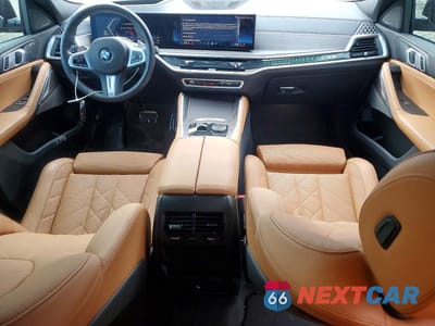Zdjęcie 8 z 12 samochodu: 2025 BMW X6 XDRIVE40I VIN:5UX33EX05S9Z93693 - miniatura