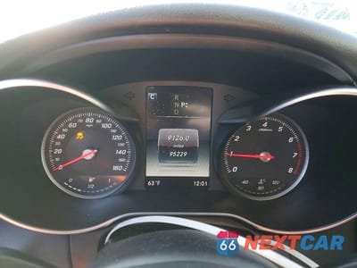 Zdjęcie 9 z 11 samochodu: 2016 MERCEDES-BENZ C 300 4MATIC VIN:55SWF4KB3GU121629 - miniatura