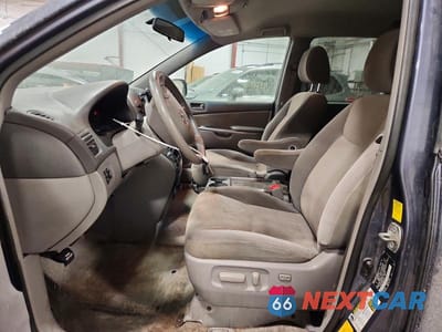 Zdjęcie 7 z 12 samochodu: 2010 TOYOTA SIENNA CE VIN:5TDKK4CC9AS341251 - miniatura