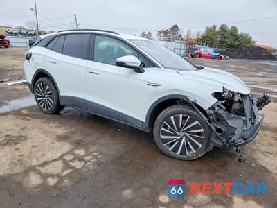 Czwarte zdjęcie samochodu z boku: 2024 VOLKSWAGEN ID.4 PRO VIN:1V2DSPE84RC016988 - miniatura
