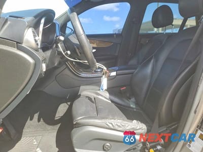 Zdjęcie 7 z 14 samochodu: 2019 MERCEDES-BENZ GLC 300 VIN:WDC0G4JB8KV143796 - miniatura
