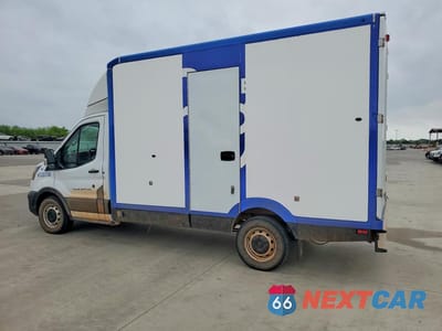 Drugie zdjęcie samochodu z przodu: 2022 FORD TRANSIT DELIVERY TRUCK VIN:1FDBW5Z84NKA20255 - miniatura