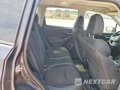 Zdjęcie 11 z 13 samochodu: 2019 SUBARU FORESTER PREMIUM VIN:JF2SKAECXKH411746 - miniatura