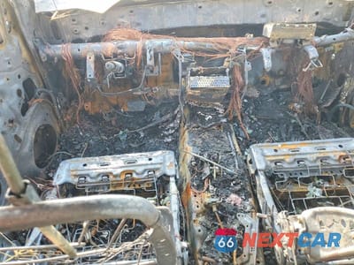 Zdjęcie 8 z 11 samochodu: 2007 TOYOTA TACOMA V6 VIN:3TMMU52N97M004809 - miniatura