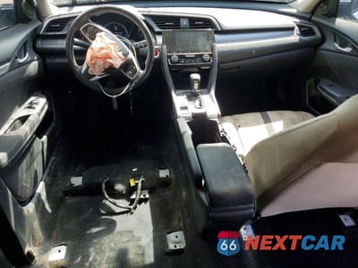 Zdjęcie 8 z 13 samochodu: 2018 HONDA CIVIC EX VIN:19XFC2F74JE208120 - miniatura