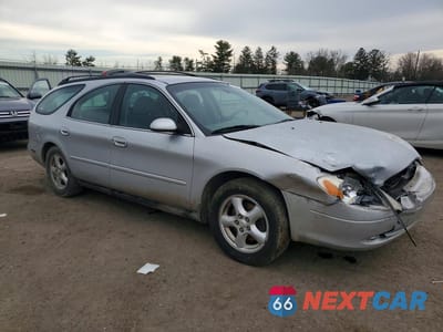 Czwarte zdjęcie samochodu z boku: 2002 FORD TAURUS SE VIN:1FAFP58U12G271479 - miniatura