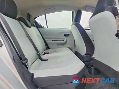 Zdjęcie 10 z 12 samochodu: 2014 TOYOTA PRIUS C ONE VIN:JTDKDTB37E1064558 - miniatura
