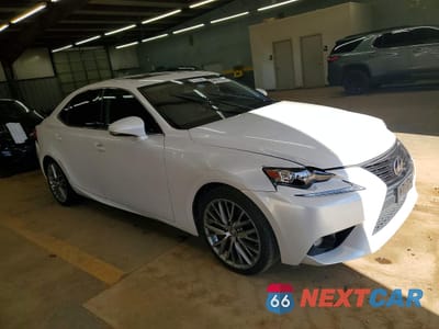 Czwarte zdjęcie samochodu z boku: 2016 LEXUS IS 200T BASE VIN:JTHBA1D2XG5034014 - miniatura