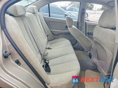 Zdjęcie 10 z 13 samochodu: 2003 HYUNDAI ELANTRA GLS VIN:KMHDN45D03U567565 - miniatura