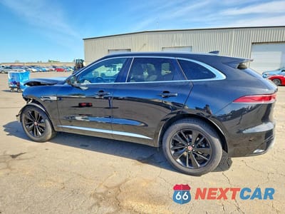 Drugie zdjęcie samochodu z przodu: 2023 JAGUAR F-PACE R-DYNAMIC S VIN:SADCT2FU2PA715848 - miniatura