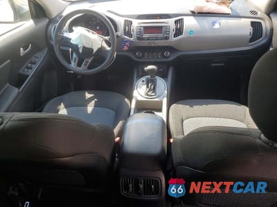 Zdjęcie 8 z 13 samochodu: 2016 KIA SPORTAGE VIN:KNDPB3ACXG7809218 - miniatura