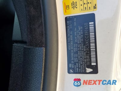 Zdjęcie 13 z 13 samochodu: 2012 BMW 650 I VIN:WBALZ3C5XCC397650 - miniatura