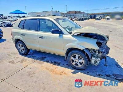 Czwarte zdjęcie samochodu z boku: 2008 HYUNDAI TUCSON GLS VIN:KM8JM12B18U755221 - miniatura