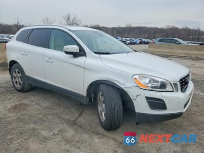 Czwarte zdjęcie samochodu z boku: 2012 VOLVO XC60 3.2 VIN:YV4940DZ4C2294903 - miniatura