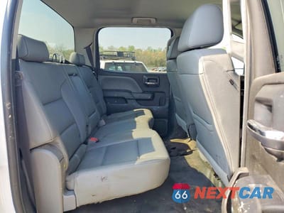 Zdjęcie 10 z 12 samochodu: 2018 CHEVROLET SILVERADO K2500 HEAVY DUTY VIN:1GC1KUEG2JF129657 - miniatura