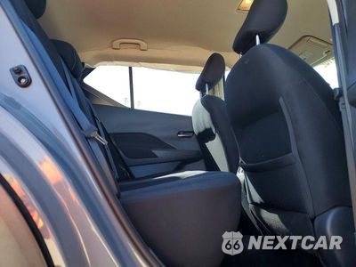 Zdjęcie 10 z 13 samochodu: 2021 NISSAN KICKS SV VIN:3N1CP5CV7ML550630 - miniatura