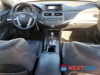 Zdjęcie 8 z 13 samochodu: 2012 HONDA ACCORD SE VIN:1HGCP2F69CA108603 - miniatura