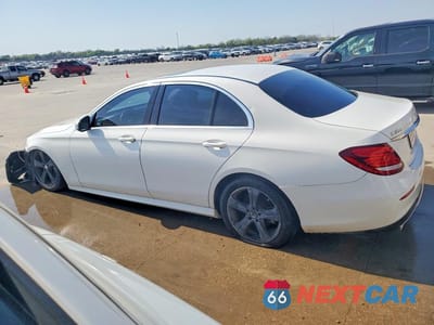 Drugie zdjęcie samochodu z przodu: 2017 MERCEDES-BENZ E 300 VIN:WDDZF4JB7HA125165 - miniatura