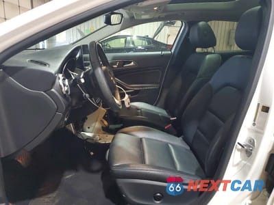 Zdjęcie 7 z 14 samochodu: 2019 MERCEDES-BENZ GLA 250 4MATIC VIN:WDCTG4GB6KJ618700 - miniatura