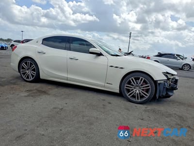 Czwarte zdjęcie samochodu z boku: 2019 MASERATI GHIBLI S VIN:ZAM57YSL5K1312718 - miniatura