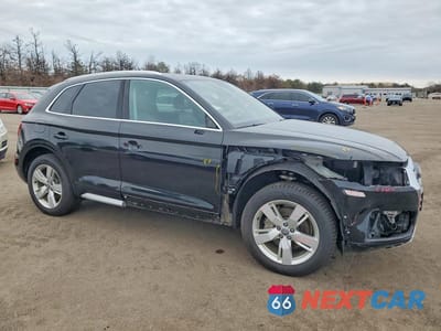 Czwarte zdjęcie samochodu z boku: 2019 AUDI Q5 PREMIUM PLUS VIN:WA1BNAFY8K2090836 - miniatura