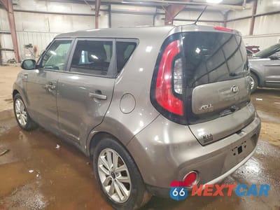 Drugie zdjęcie samochodu z przodu: 2018 KIA SOUL + VIN:KNDJP3A50J7537178 - miniatura