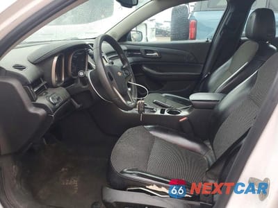 Zdjęcie 7 z 12 samochodu: 2014 CHEVROLET MALIBU 1LT VIN:1G11C5SL9EF162500 - miniatura