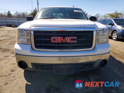 Piąte zdjęcie samochodu w środku: 2008 GMC SIERRA K1500 VIN:2GTEK13C681336182 - miniatura