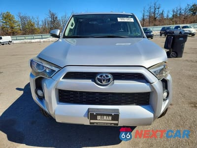 Piąte zdjęcie samochodu w środku: 2016 TOYOTA 4RUNNER SR5 PREMIUM VIN:JTEBU5JR7G5354484 - miniatura