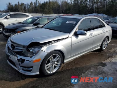 2013 MERCEDES-BENZ C 300 4MATIC WDDGF8AB8DG119512 - główne zdjęcie licytacji z USA - miniatura