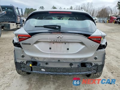 Zdjęcie 6 z 12 samochodu: 2018 INFINITI QX30 ESSENTIAL VIN:SJKCH5CRXJA005745 - miniatura