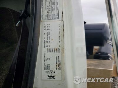 Zdjęcie 10 z 10 samochodu: 2016 WESTERN STAR 4700 SEWER JETTER TRUCK VIN:5KKHAXCY8GPHG8317 - miniatura
