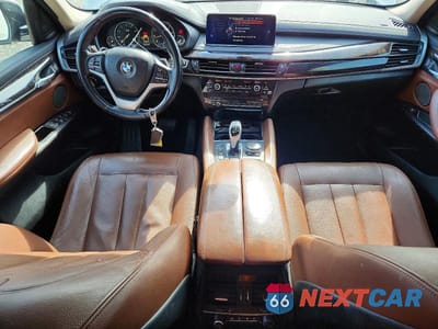 Zdjęcie 8 z 12 samochodu: 2016 BMW X6 SDRIVE35I VIN:5UXKU0C5XG0F92457 - miniatura