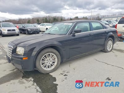 2009 CHRYSLER 300 LX 2C3KA43D89H516941 - główne zdjęcie licytacji z USA - miniatura