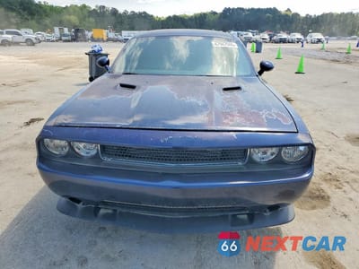Piąte zdjęcie samochodu w środku: 2014 DODGE CHALLENGER SXT VIN:2C3CDYAG3EH204200 - miniatura