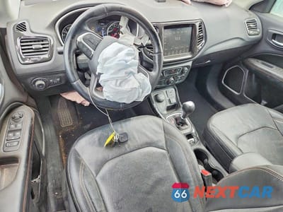 Zdjęcie 8 z 12 samochodu: 2021 JEEP COMPASS LIMITED VIN:3C4NJDCB2MT590086 - miniatura