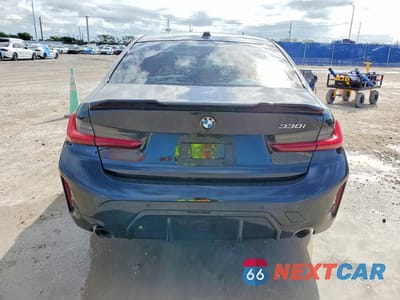 Zdjęcie 6 z 12 samochodu: 2025 BMW 330I VIN:3MW69CW00S8F83149 - miniatura